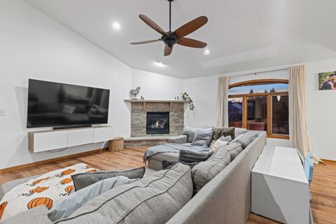 Tiny photo for 6472 Corinas Curve, Rockford, IL 61103 (MLS # 12491997)
