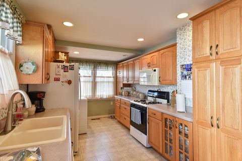 Tiny photo for 543 S 5th Street, Fairbury, IL 61739 (MLS # 12513325)