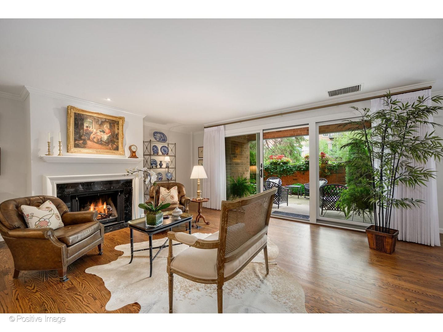 105 E Laurel Avenue 103