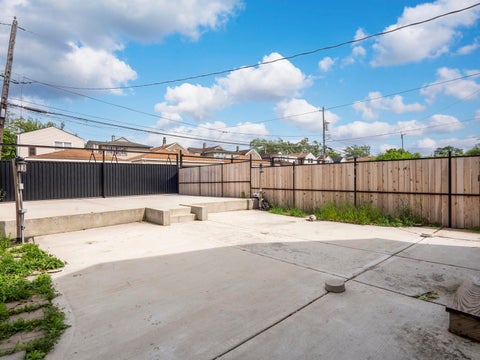 Tiny photo for 1133 N Kedvale Avenue, Chicago, IL 60651 (MLS # 12653972)