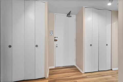 Tiny photo for 5701 N Sheridan Road #7G, Chicago, IL 60660 (MLS # 12683130)