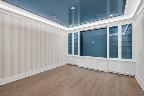 Tiny photo for 727 N McKinley Road #100, Lake Forest, IL 60045 (MLS # 12644708)