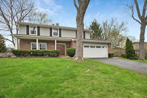 1018 Shari Lane Libertyville IL 60048