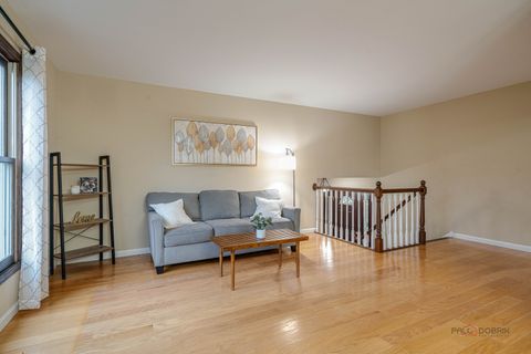 Tiny photo for 125 S Deerpath Drive, Vernon Hills, IL 60061 (MLS # 12628127)