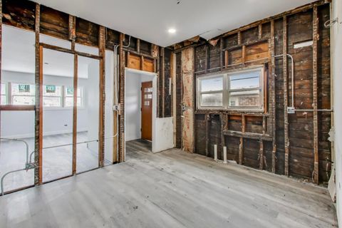 Tiny photo for 405 N Lawler Avenue, Chicago, IL 60644 (MLS # 12528455)