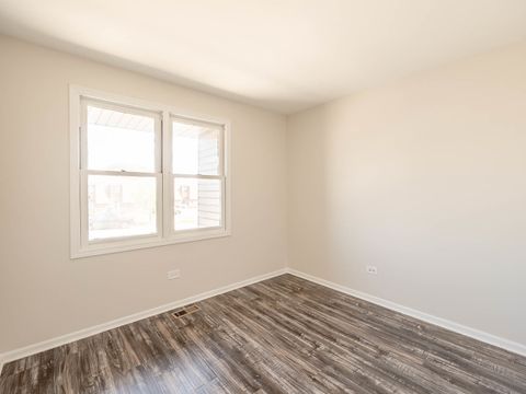 Tiny photo for 12738 S Kenneth Avenue #E, Alsip, IL 60803 (MLS # 12480135)