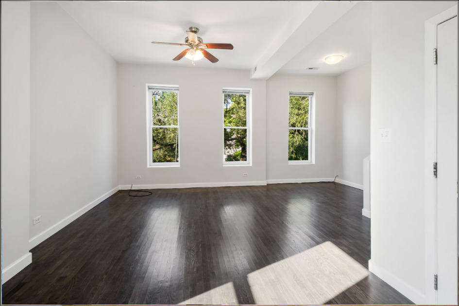 1437 W Superior Street