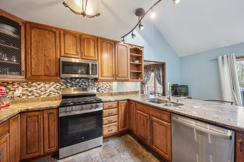 Tiny photo for 27884 W Riverside Drive, Antioch, IL 60002 (MLS # 12605869)