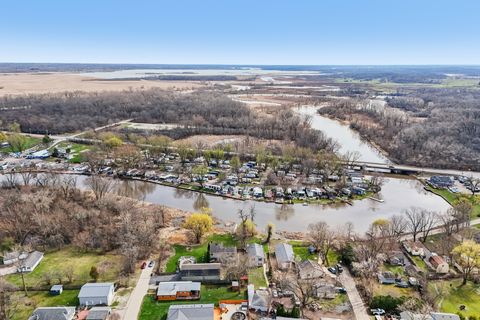 Tiny photo for 27884 W Riverside Drive, Antioch, IL 60002 (MLS # 12605869)