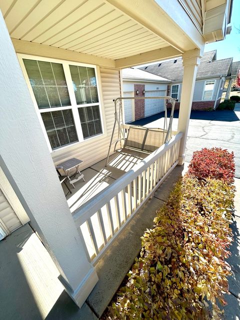 A home in Crest Hill