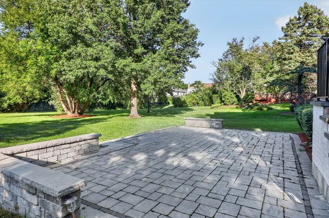 Tiny photo for 115 W 59th Street, Hinsdale, IL 60521 (MLS # 12753315)