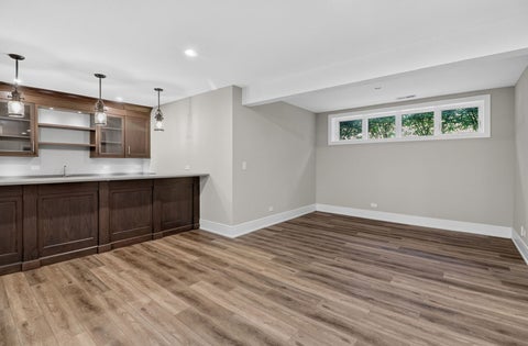 Tiny photo for 115 W 59th Street, Hinsdale, IL 60521 (MLS # 12753315)