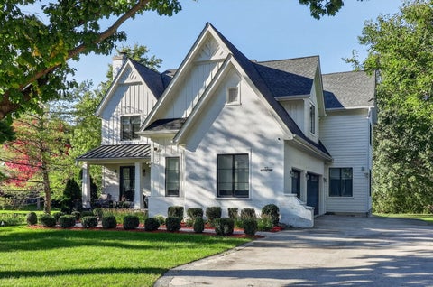 Tiny photo for 115 W 59th Street, Hinsdale, IL 60521 (MLS # 12753315)