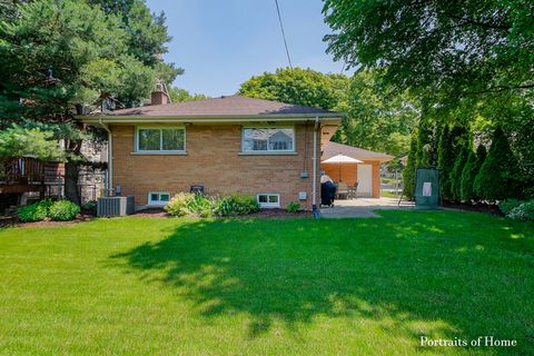 Tiny photo for 216 S Madison Street, Hinsdale, IL 60521 (MLS # 12494231)