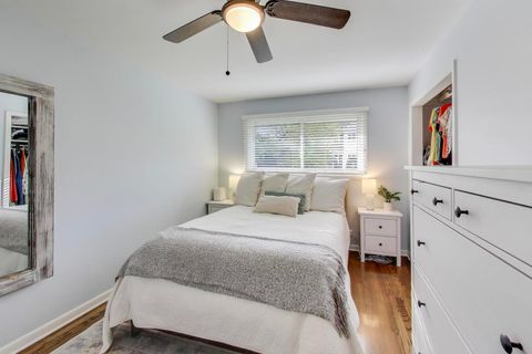Tiny photo for 216 S Madison Street, Hinsdale, IL 60521 (MLS # 12494231)