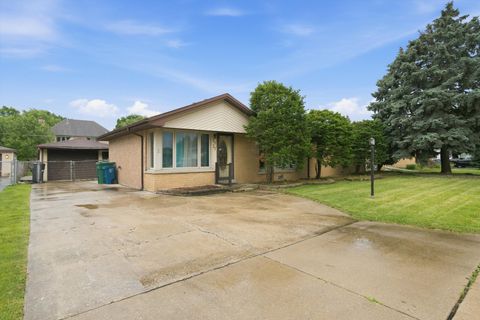 Photo of 5425 W 83rd Place, Burbank, IL 60459 (MLS # 12679374)