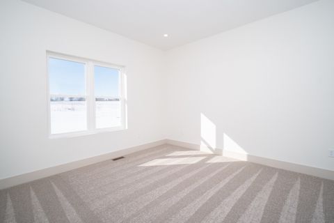 Tiny photo for 550 Cross Plains Road, Rockford, IL 61107 (MLS # 12561986)