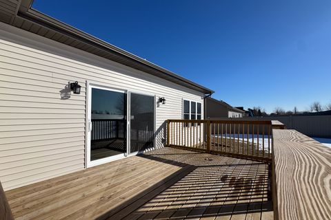 Tiny photo for 550 Cross Plains Road, Rockford, IL 61107 (MLS # 12561986)