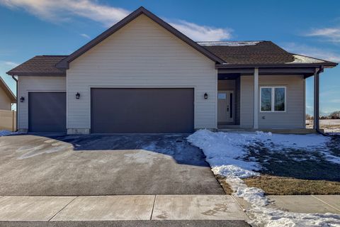 Photo of 550 Cross Plains Road, Rockford, IL 61107 (MLS # 12561986)