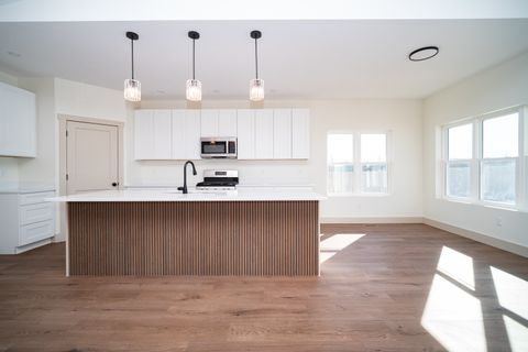 Tiny photo for 550 Cross Plains Road, Rockford, IL 61107 (MLS # 12561986)