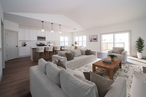 Tiny photo for 550 Cross Plains Road, Rockford, IL 61107 (MLS # 12561986)