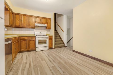 Tiny photo for 720 Ash Street, Algonquin, IL 60102 (MLS # 12539005)