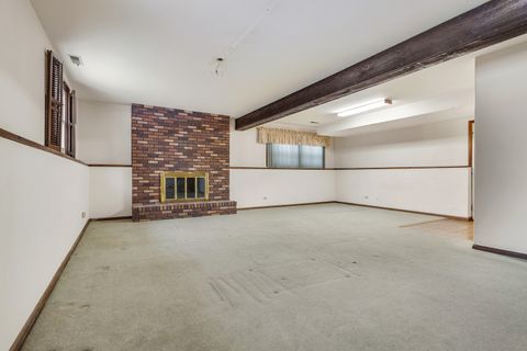 Tiny photo for 720 Ash Street, Algonquin, IL 60102 (MLS # 12539005)