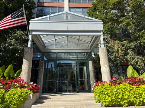 Tiny photo for 1800 W Roscoe Street #323, Chicago, IL 60657 (MLS # 12599172)