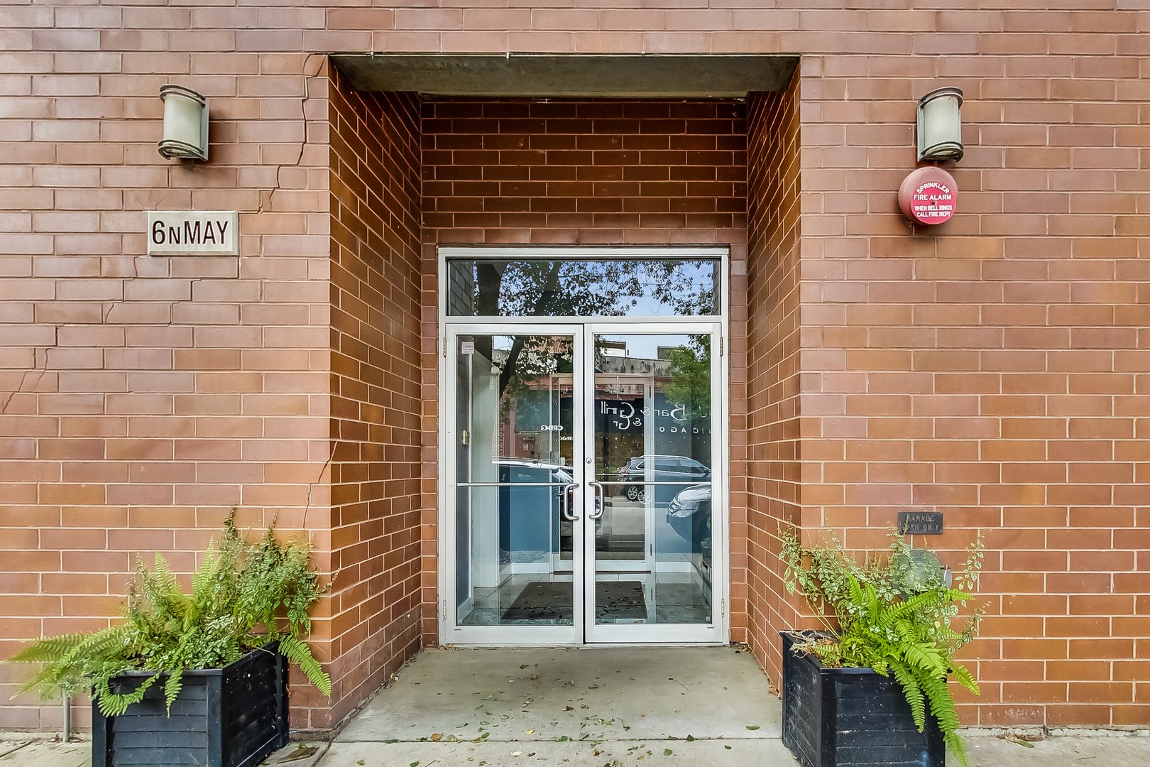 6 N May Street 202