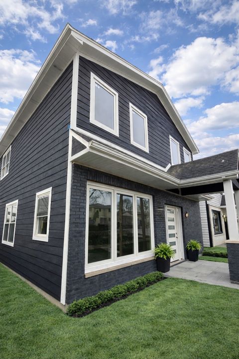 Tiny photo for 1700 N 40th Avenue, Stone Park, IL 60165 (MLS # 12569321)