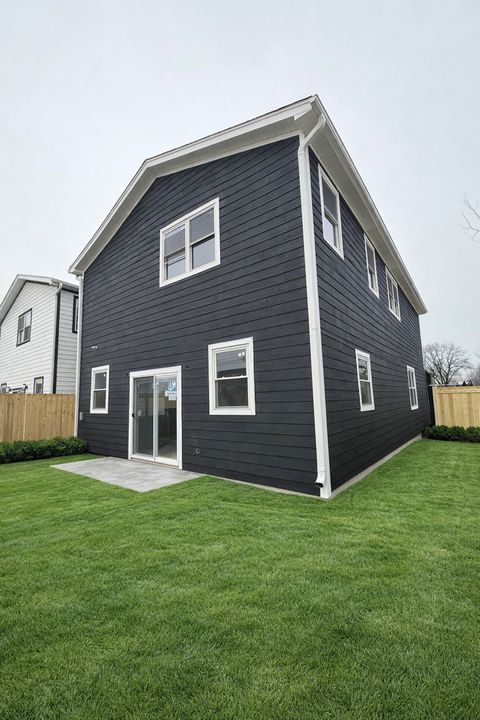 Tiny photo for 1700 N 40th Avenue, Stone Park, IL 60165 (MLS # 12569321)