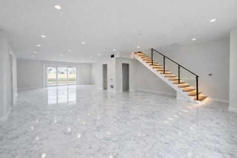 Tiny photo for 1700 N 40th Avenue, Stone Park, IL 60165 (MLS # 12569321)