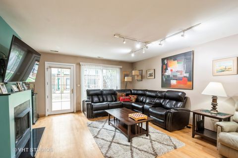 Tiny photo for 1812 S DEARBORN Street #43, Chicago, IL 60616 (MLS # 12504275)