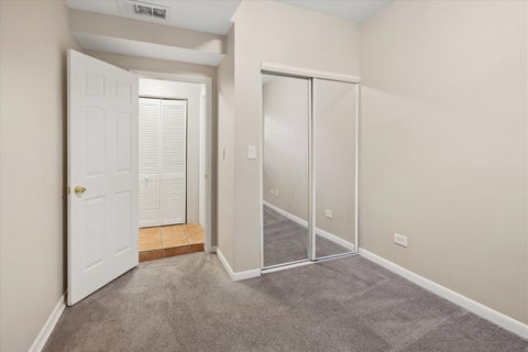 Tiny photo for 3923 W Ainslie Street #1E, Chicago, IL 60625 (MLS # 12748049)