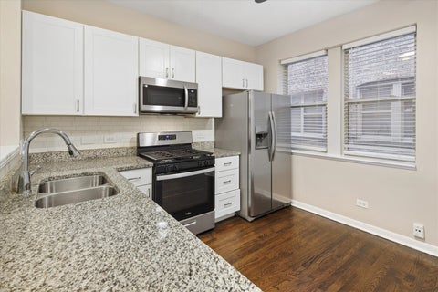 Tiny photo for 3923 W Ainslie Street #1E, Chicago, IL 60625 (MLS # 12748049)