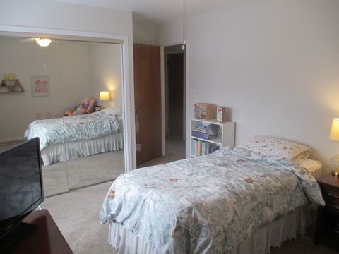 Tiny photo for 1321 S Finley Road #211, Lombard, IL 60148 (MLS # 12552679)