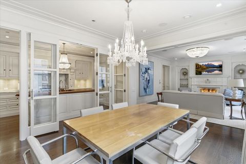 Tiny photo for 159 E WALTON Place #5B, Chicago, IL 60611 (MLS # 12621140)