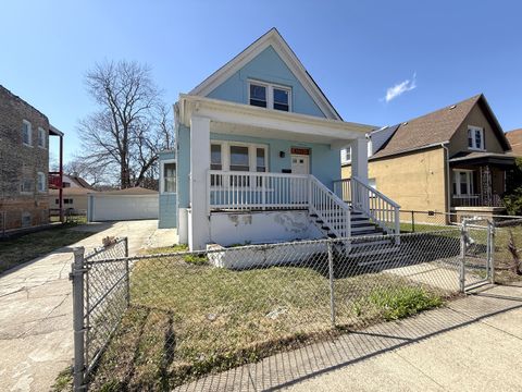 8942 S Aberdeen Street Chicago IL 60620