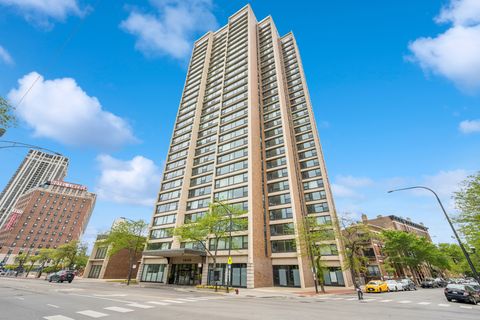Photo of 1850 N CLARK Street #2008, Chicago, IL 60614 (MLS # 12474505)