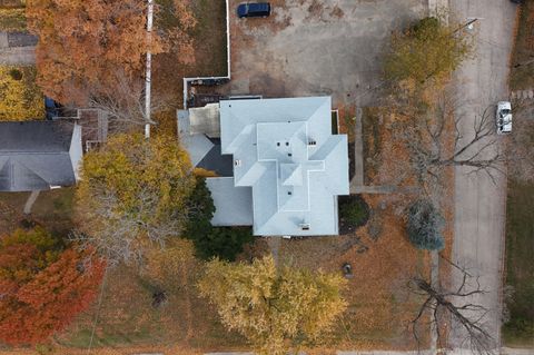 Tiny photo for 402 W Lincolnway Road, Morrison, IL 61270 (MLS # 12019665)