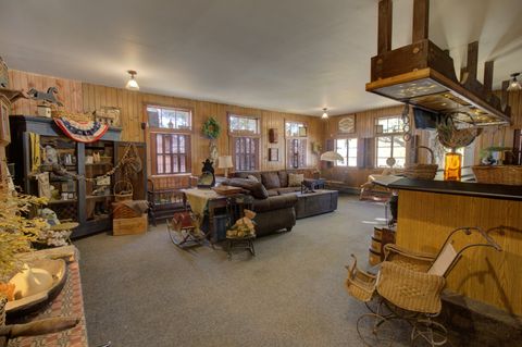 Tiny photo for 402 W Lincolnway Road, Morrison, IL 61270 (MLS # 12019665)