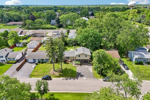 Tiny photo for 523 Maplewood Drive, Antioch, IL 60002 (MLS # 12678377)