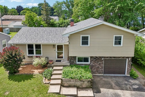 Tiny photo for 523 Maplewood Drive, Antioch, IL 60002 (MLS # 12678377)