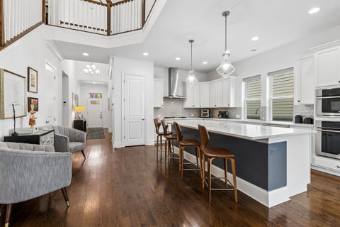 Tiny photo for 1099 Ironwood Court, Glenview, IL 60025 (MLS # 12735834)