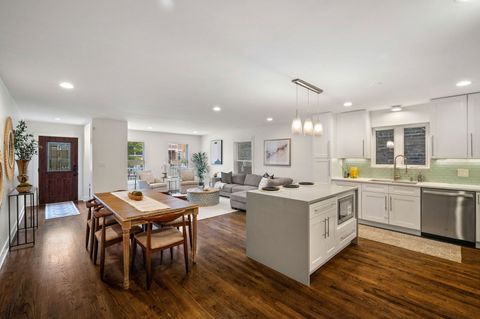 Tiny photo for 3343 W POTOMAC Avenue, Chicago, IL 60651 (MLS # 12492623)