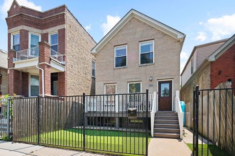 Tiny photo for 3343 W POTOMAC Avenue, Chicago, IL 60651 (MLS # 12492623)