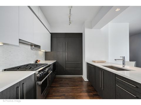 Tiny photo for 1201 S Prairie Avenue #3702, Chicago, IL 60605 (MLS # 12613654)