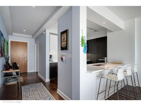 Tiny photo for 1201 S Prairie Avenue #3702, Chicago, IL 60605 (MLS # 12613654)