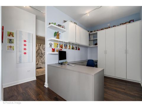 Tiny photo for 1201 S Prairie Avenue #3702, Chicago, IL 60605 (MLS # 12613654)