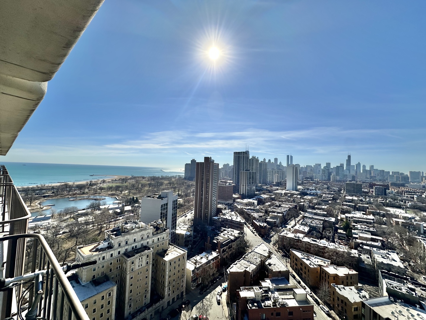 1960 N Lincoln Park West Avenue 2705